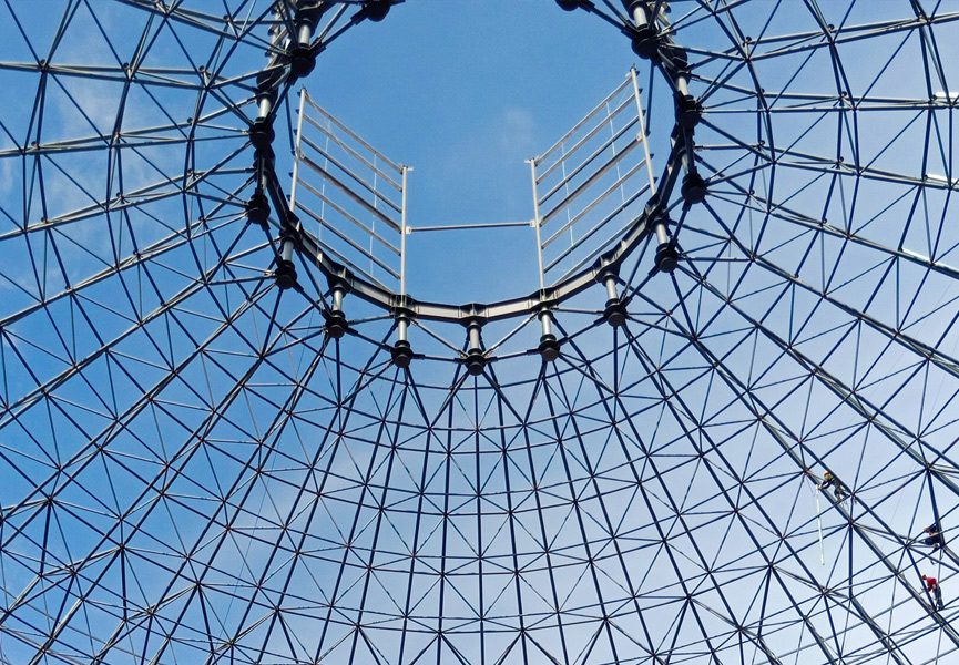 湖南云峰二期钢网架工程